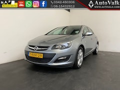Opel Astra - 1.4 Turbo Edition. Xenon