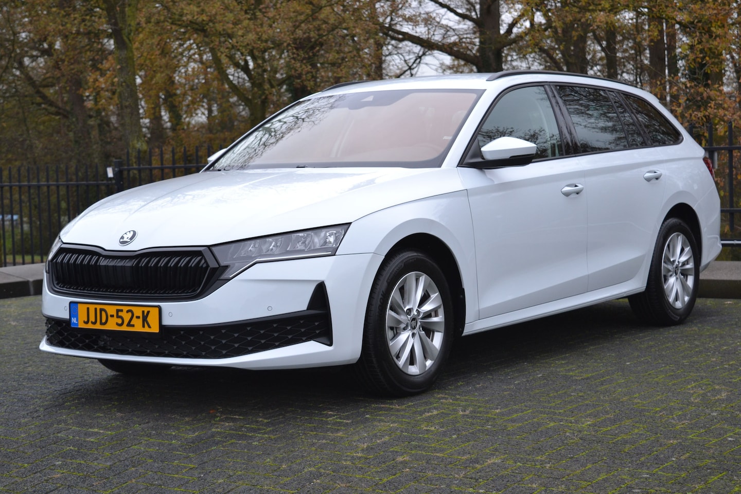 Skoda Octavia Combi - 1.5 TSI Selection 1.5 TSi Selection - AutoWereld.nl