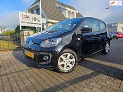 Volkswagen Up! - 1.0 move up