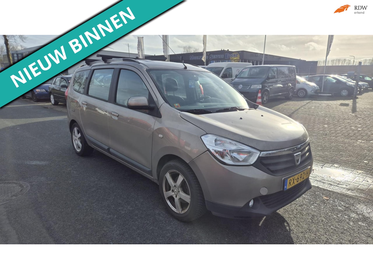 Dacia Lodgy - 1.2 TCe Blackline 7p. LET OP MOTOR PROBLEEM - AutoWereld.nl