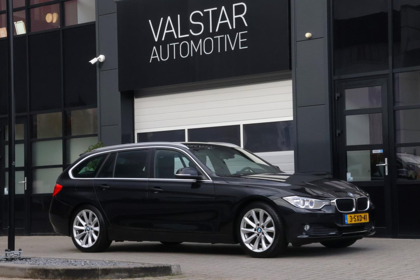 BMW 3-serie Touring - 320d EfficientDynamics Edition High Executive | NAP! 127DKM! | - AutoWereld.nl