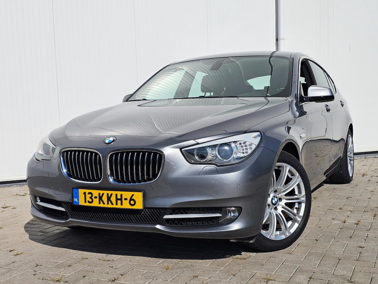 BMW 5-serie Gran Turismo - 535i High Executive bj 2010 180dkm NAP Motor gereviseerd zeer nette auto! - AutoWereld.nl