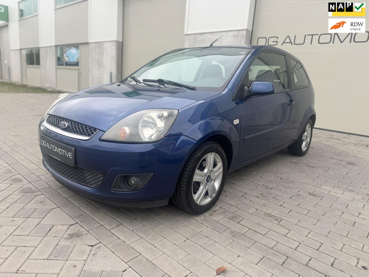 Ford Fiesta - 1.4-16V Futura 04-08-2026 APK AIRCO ELEKTRONISCHE RAMEN - AutoWereld.nl