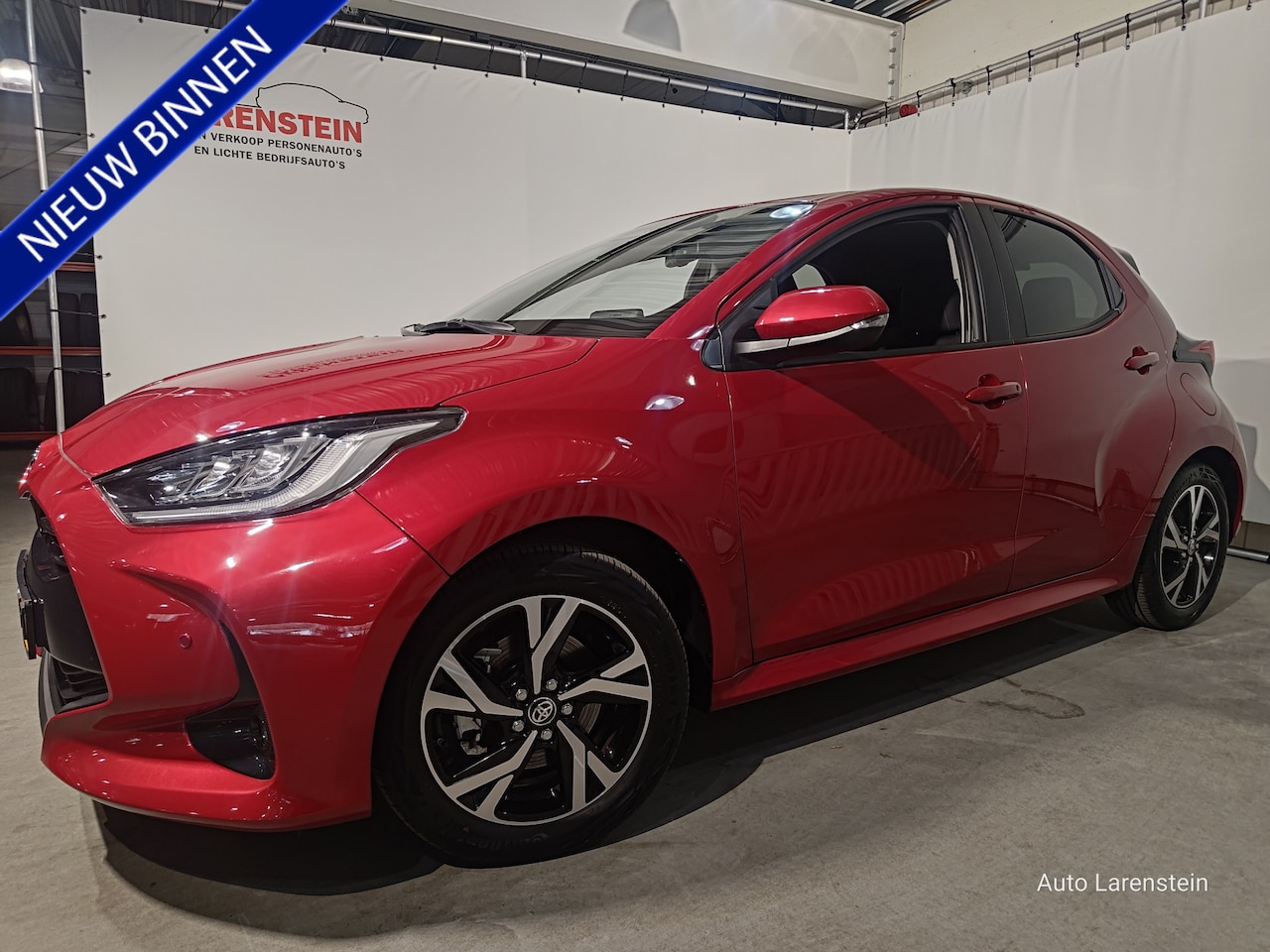 Toyota Yaris - 1.5 Hybrid 116pk First Style Edition 5 Drs Carplay / A.Camera / Dodehoek / Adapt.Cruise C. - AutoWereld.nl