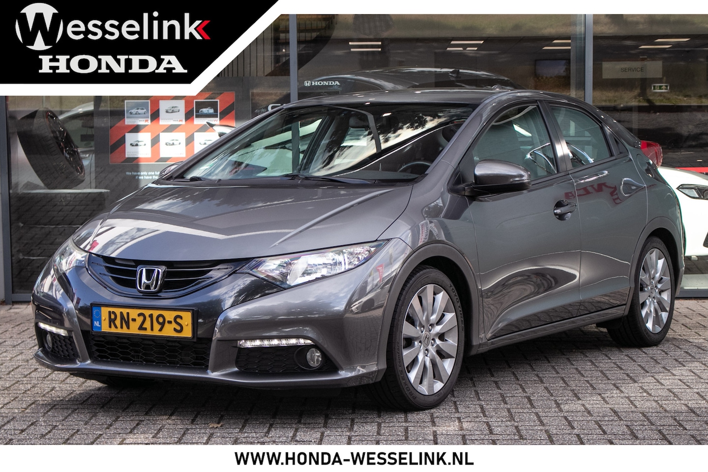 Honda Civic - 1.8 Sport -Climate | Cruise | Dealer ond. - AutoWereld.nl