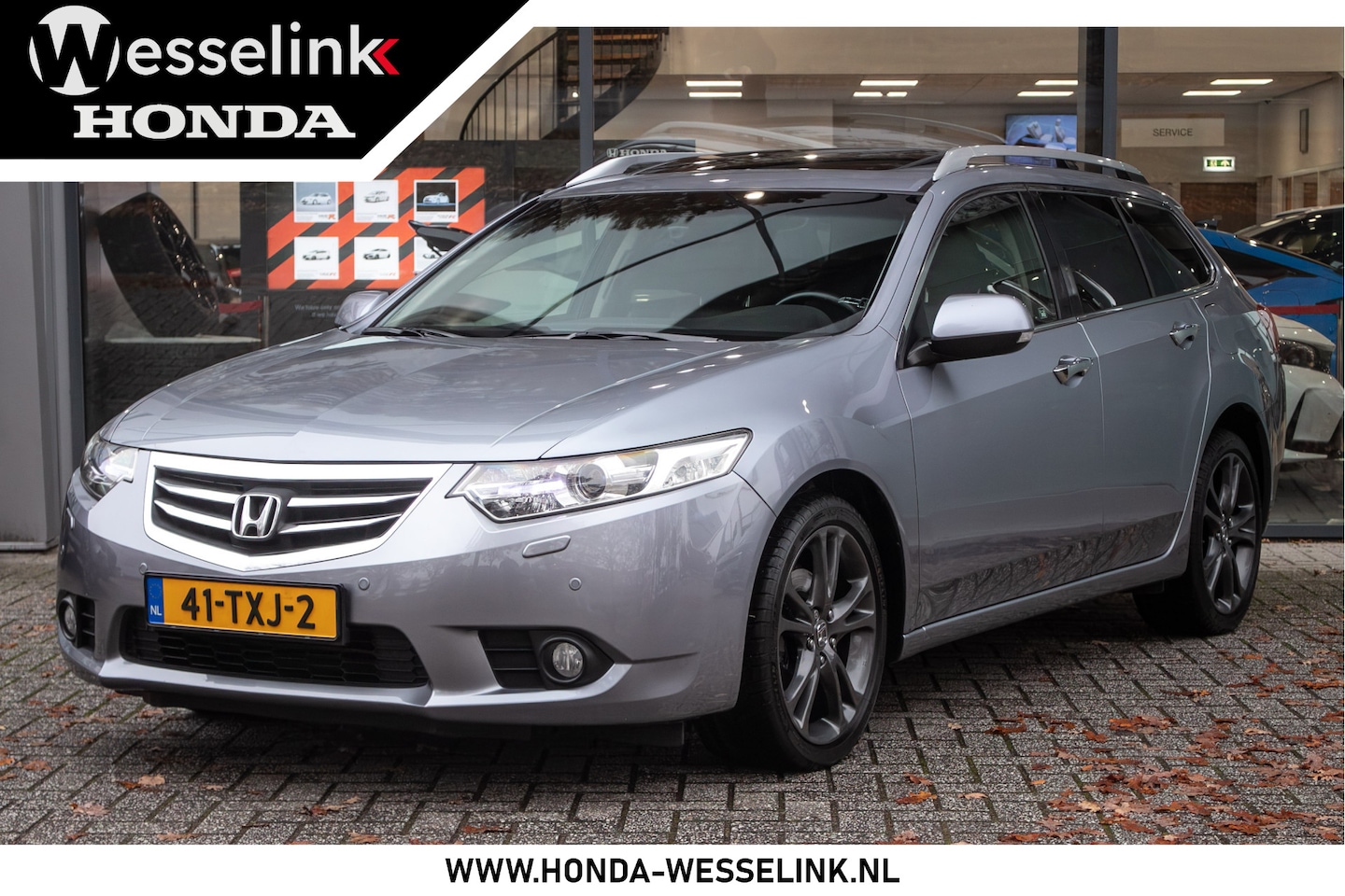 Honda Accord Tourer - 2.0i Executive Automaat - Dealer ond. | Trekhaak | Navi | Lederen int. |  Schuifdak - AutoWereld.nl