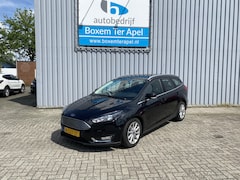Ford Focus Wagon - 1.0 Titanium | LM velgen | Navigatie | Trekhaak