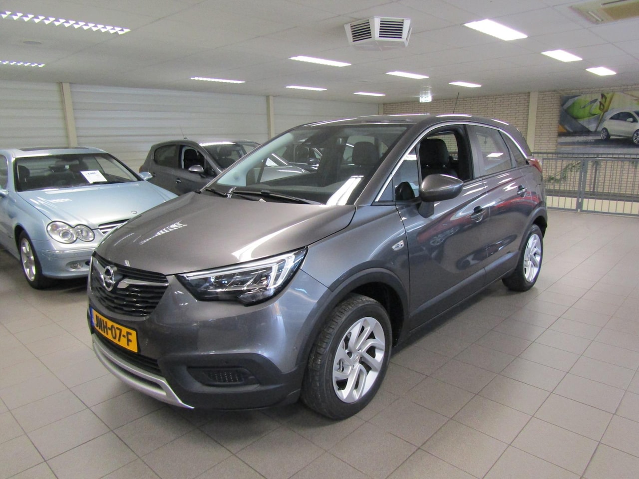 Opel Crossland X - 1.2 Turbo 130pk Business Edition Automaat - AutoWereld.nl