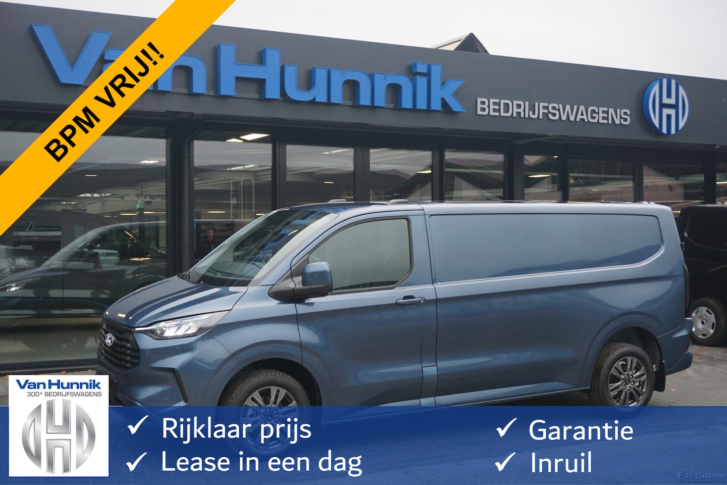 Ford Transit Custom - 320L 170PK Aut. Limited BPM VRIJ!! 13" Navi, Adap. Cruise, Camera, 17" LM, LED!! NR. W02* - AutoWereld.nl