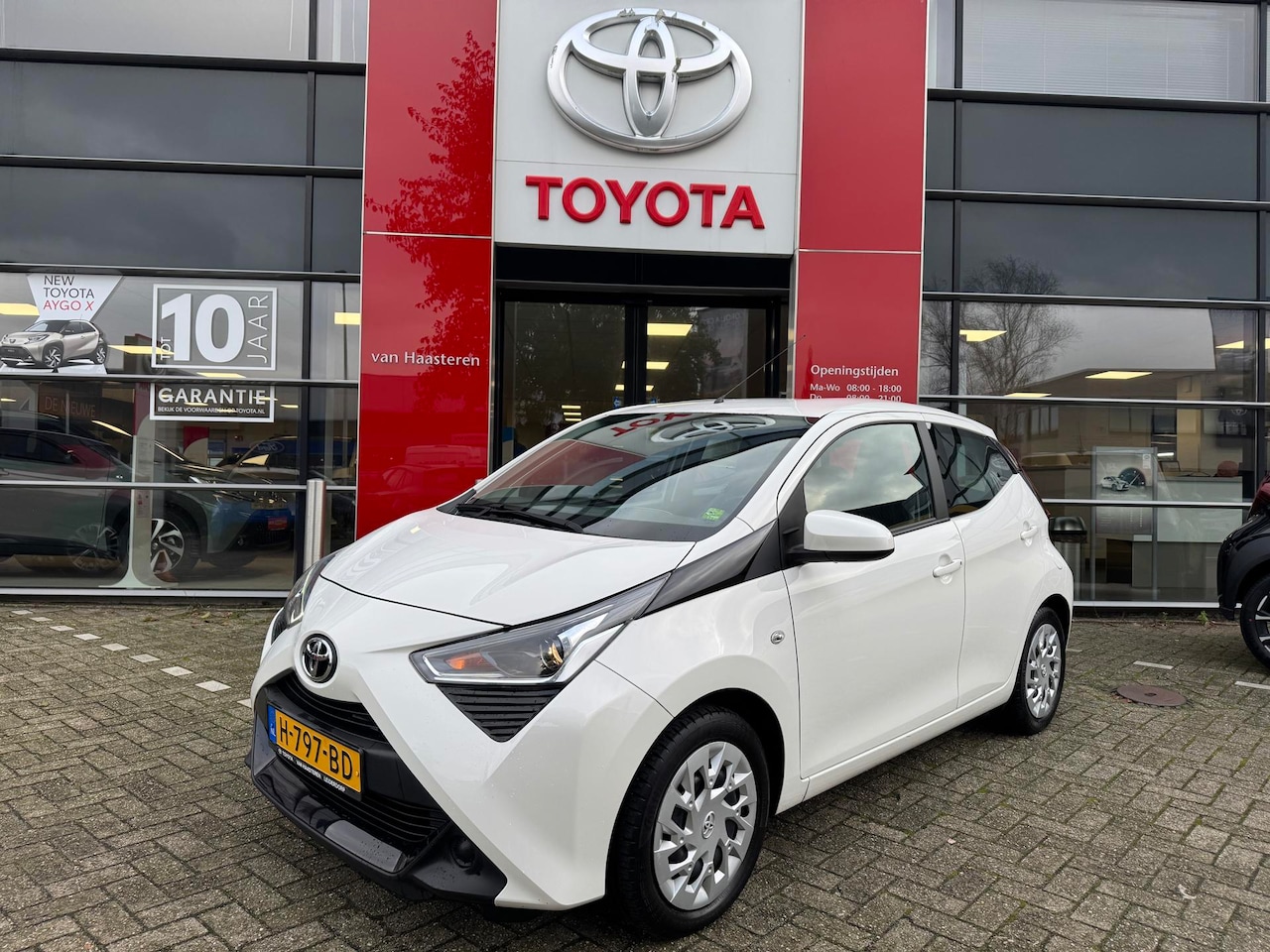 Toyota Aygo - 1.0 VVT-i 72pk 5D x-play - AutoWereld.nl