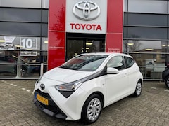 Toyota Aygo - 1.0 VVT-i 72pk 5D x-play