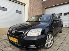 Toyota Avensis Wagon - 2.0 VVTi Executive