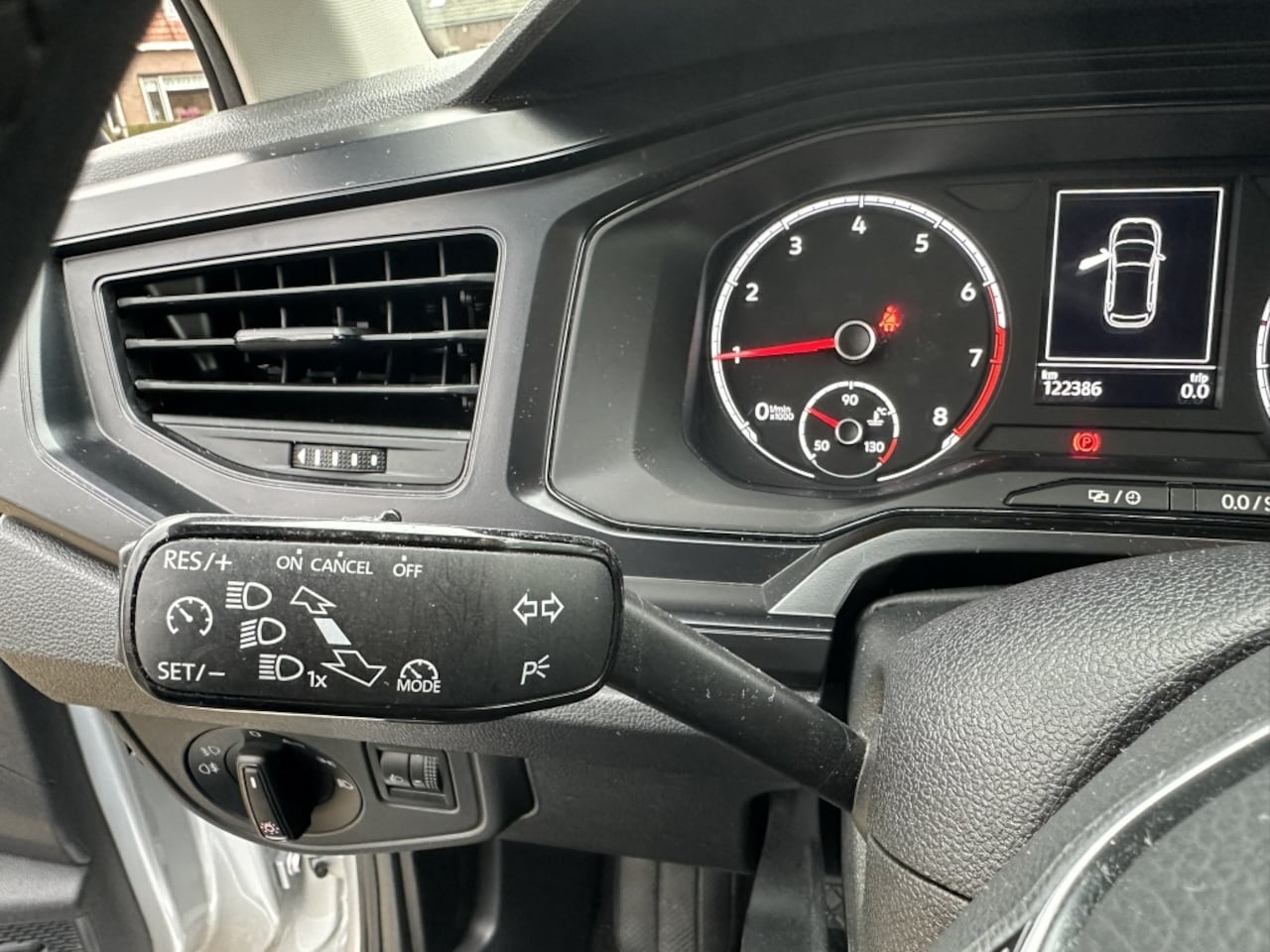Volkswagen Polo - 1.0 Comfortline PDC V/A, Carplay