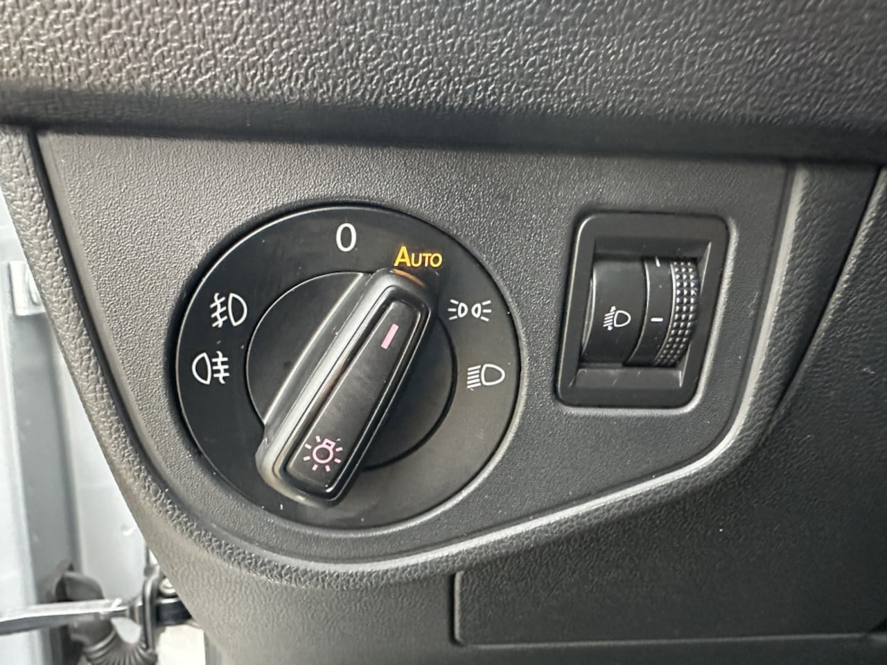 Volkswagen Polo - 1.0 Comfortline PDC V/A, Carplay