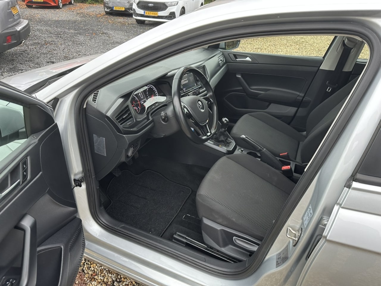 Volkswagen Polo - 1.0 Comfortline PDC V/A, Carplay