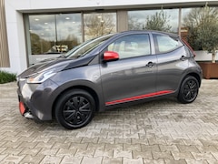 Toyota Aygo - 1.0 VVT-i x-fun | airco | Elek. Ramen voor |