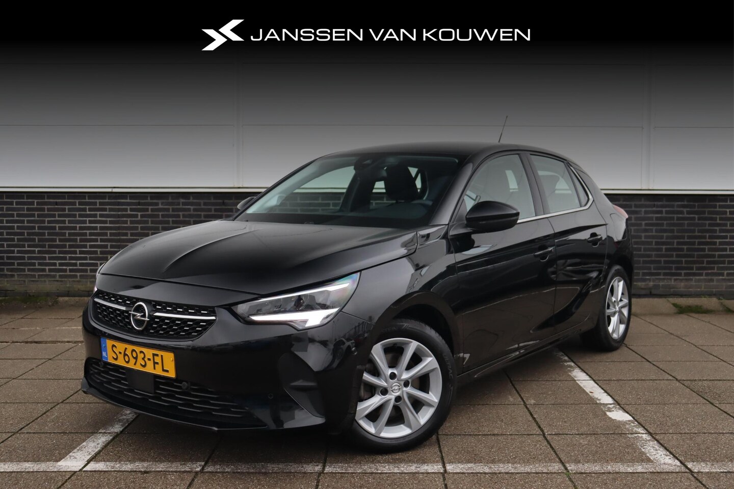 Opel Corsa - 1.2T 100PK Elegance * Achteruitrijcamera * LED * Apple * CarPlay * - AutoWereld.nl