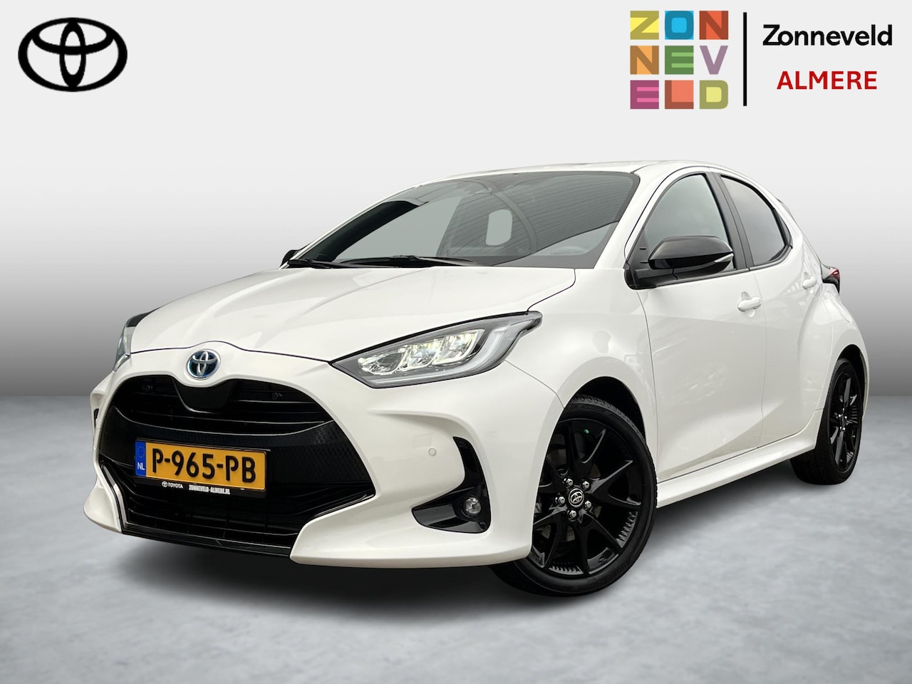 Toyota Yaris - 1.5 Hybrid Executive 1.5 Hybrid Executive - AutoWereld.nl