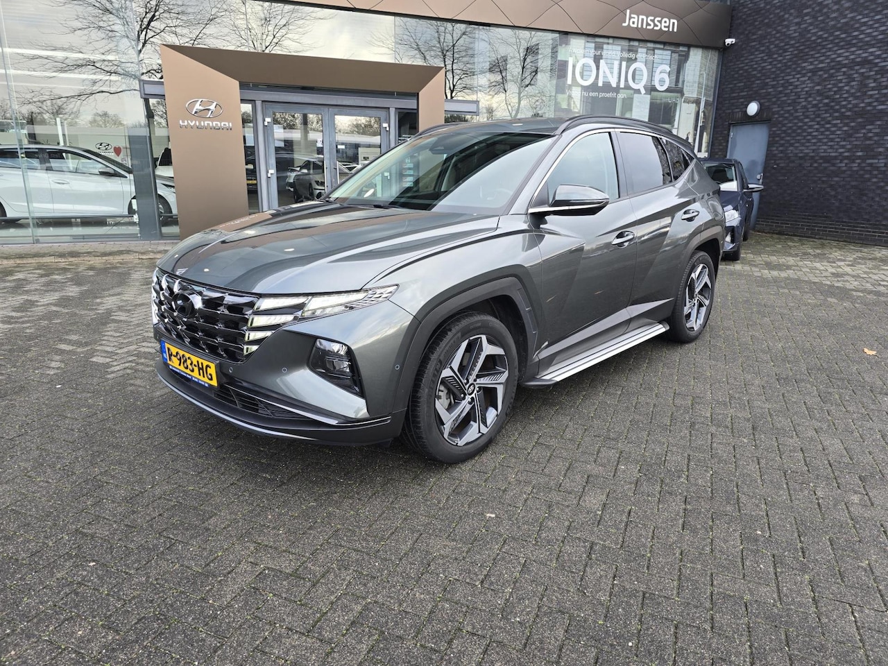 Hyundai Tucson - 1.6 T-GDI HEV Premium 1e eig/NL-auto - AutoWereld.nl