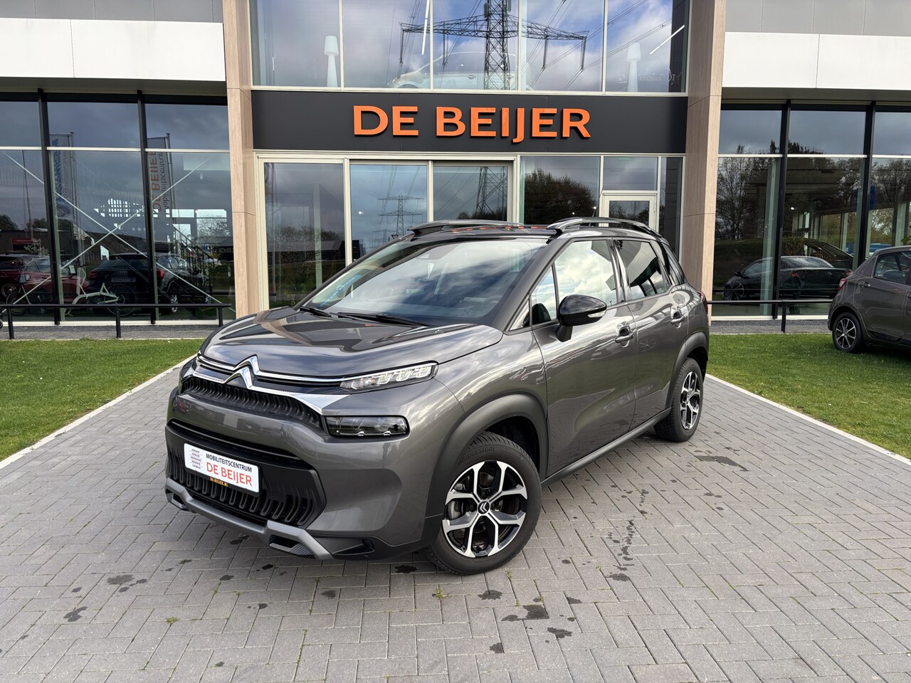 Citroën C3 Aircross - 1.2 PureTech 110pk Navi I Carplay I Pdc - AutoWereld.nl