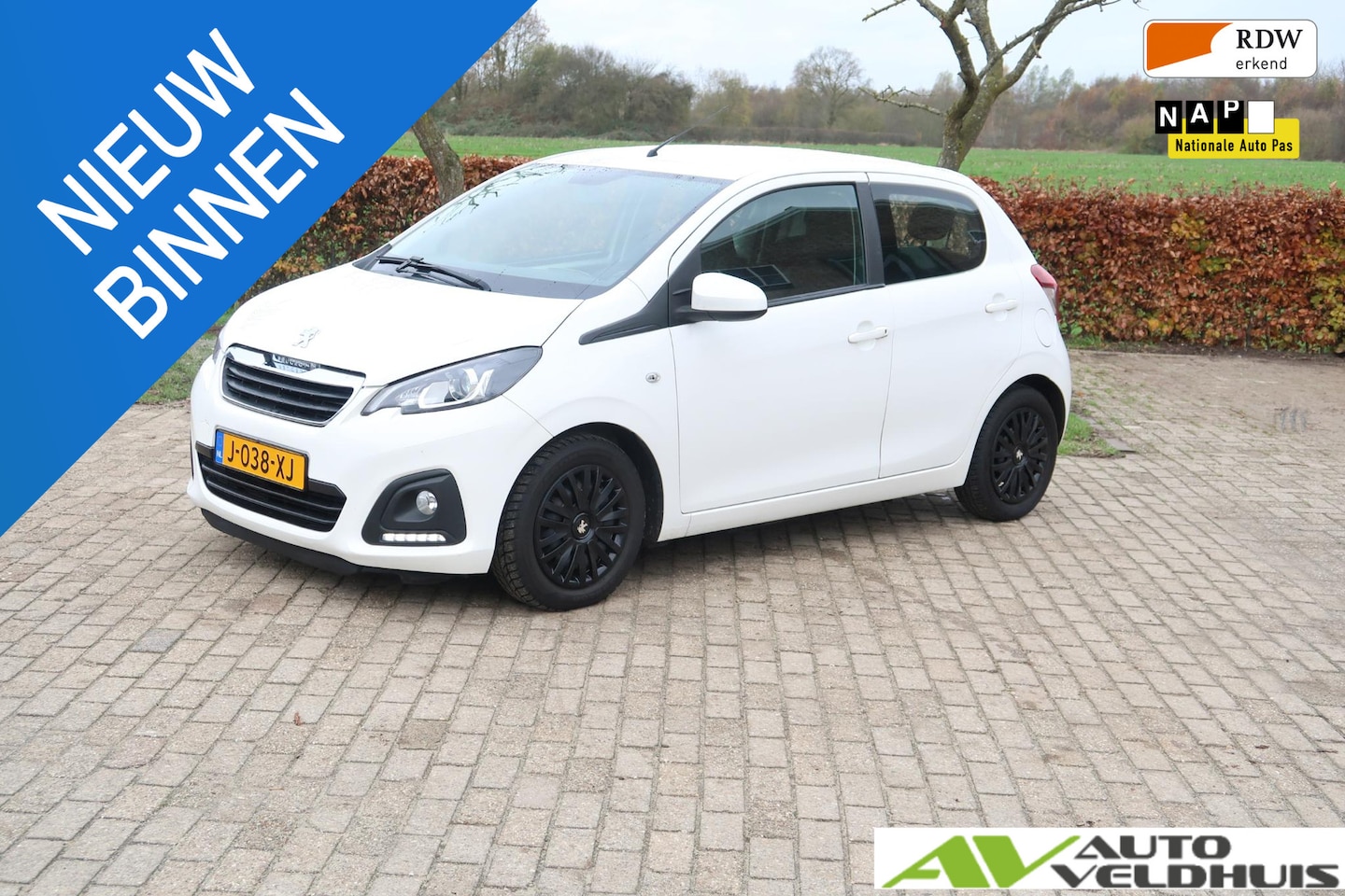 Peugeot 108 - 1.0 e-VTi Active Led Airco - AutoWereld.nl