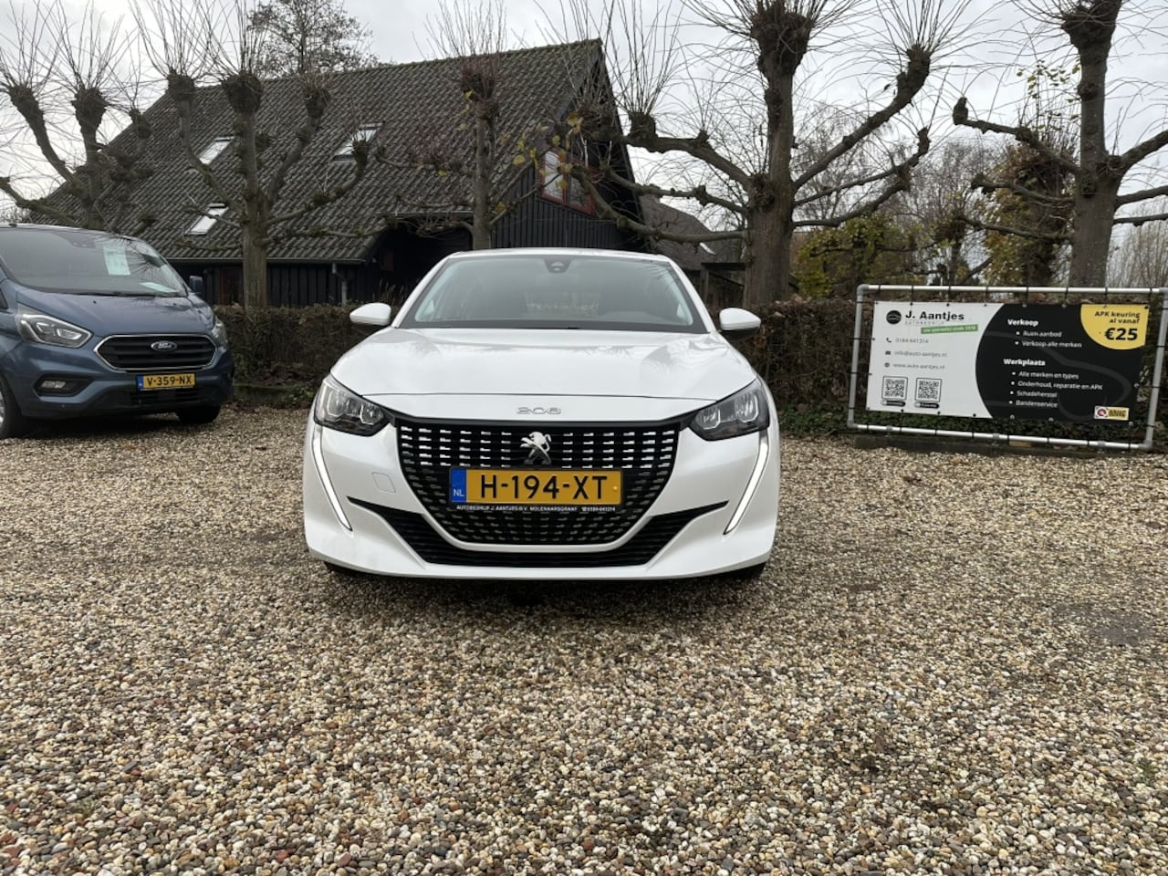 Peugeot 208 - 1.2 Navigatie/Camera/PDC/Carplay