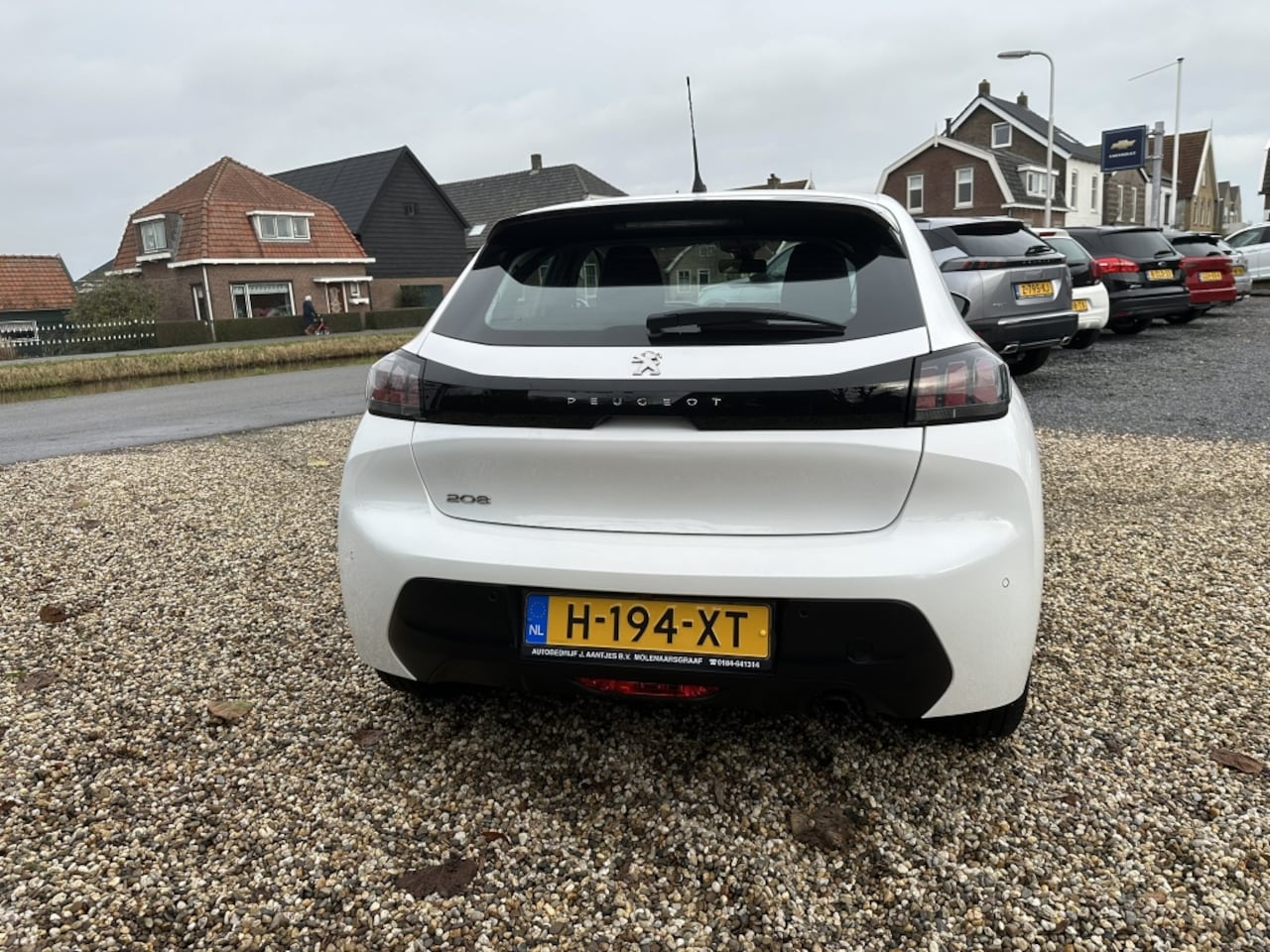 Peugeot 208 - 1.2 Navigatie/Camera/PDC/Carplay