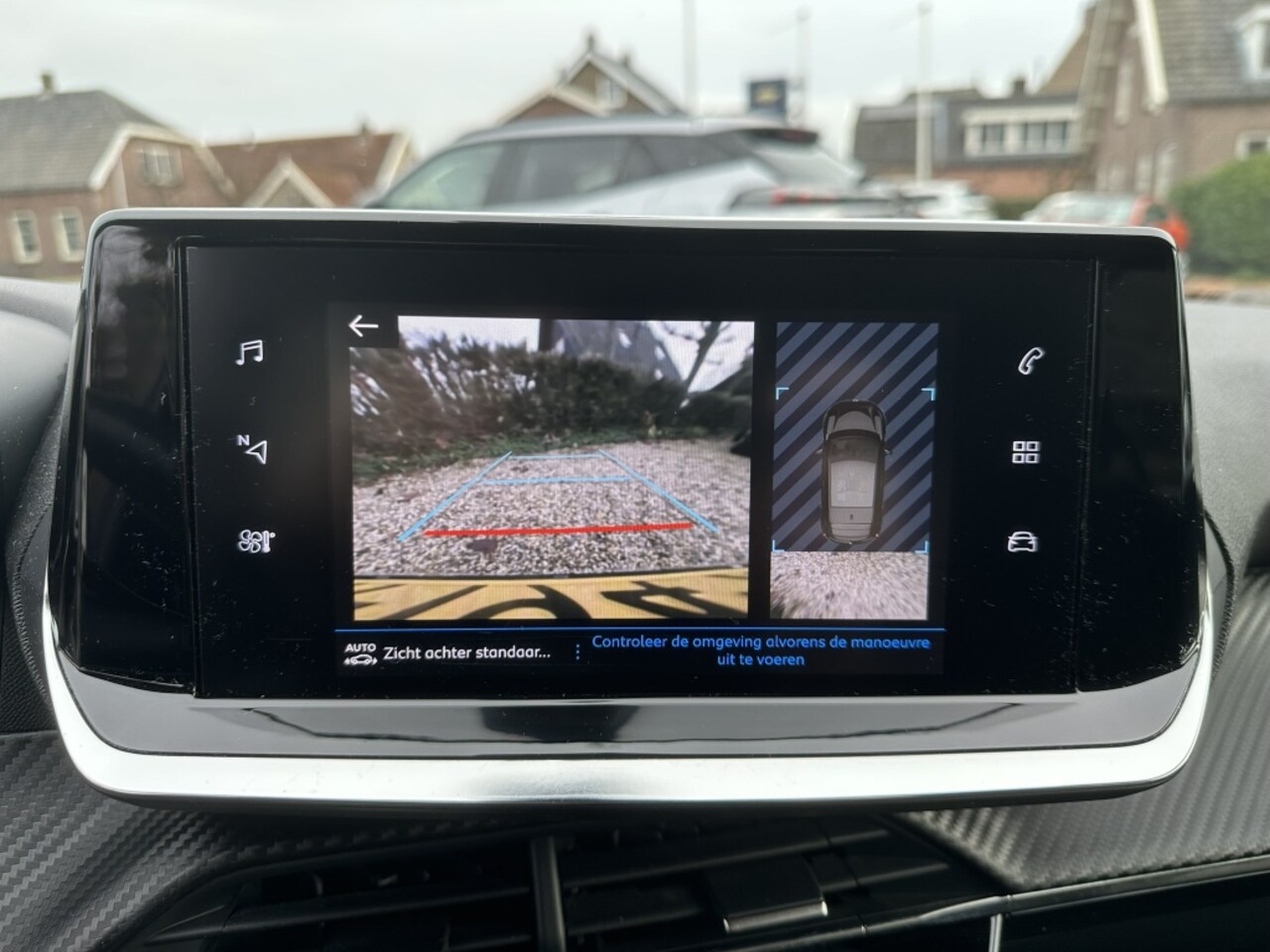 Peugeot 208 - 1.2 Navigatie/Camera/PDC/Carplay