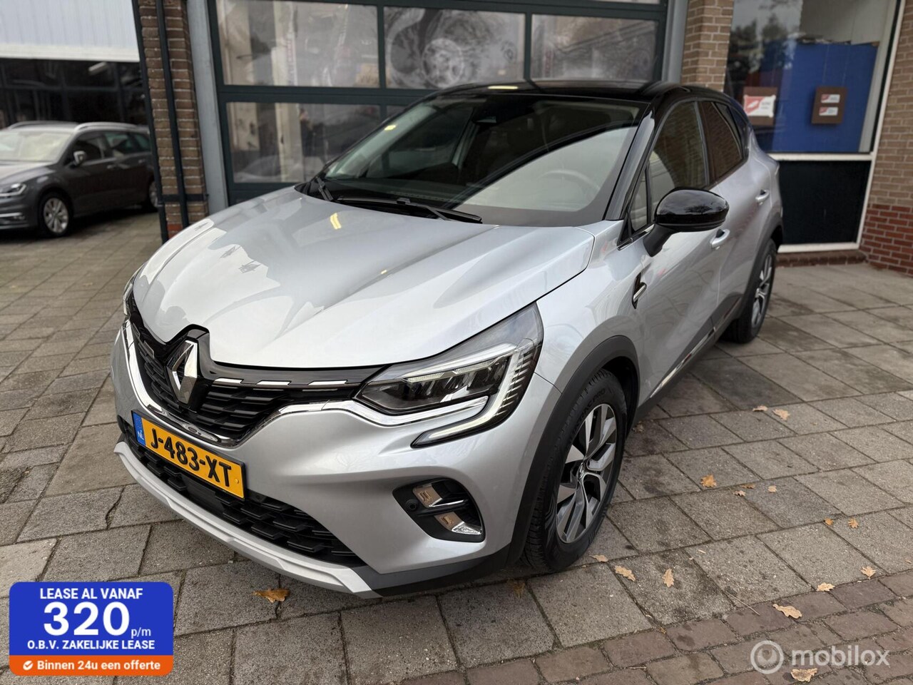 Renault Captur - 1.3 TCe 130 Intens / Automaat / CarPlay / Navi - AutoWereld.nl