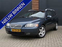 Volvo V70 - 2.4 Automaat Edition Airco Cr-Control Trekh Yountimer