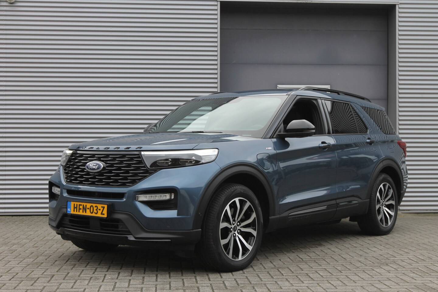 Ford Explorer - 3.0 V6 EcoBoost PHEV ST-Line I 7 Pers. I Aut. I Leder I Carplay I Pano.dak I B&O Audio - AutoWereld.nl