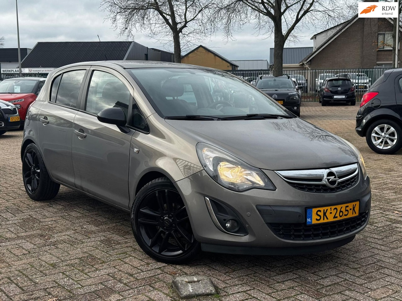 Opel Corsa - 1.4-16V COLOR AIRCO PDC CRUISE CTRL - AutoWereld.nl
