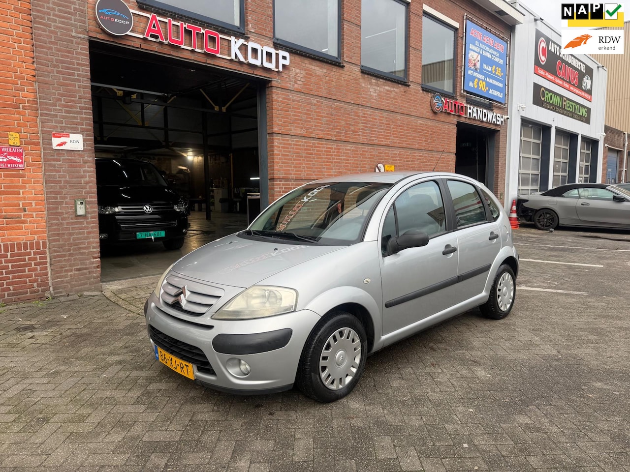 Citroën C3 - 1.4i Ligne Prestige Airco El.pakket Trekhaak NAP - AutoWereld.nl