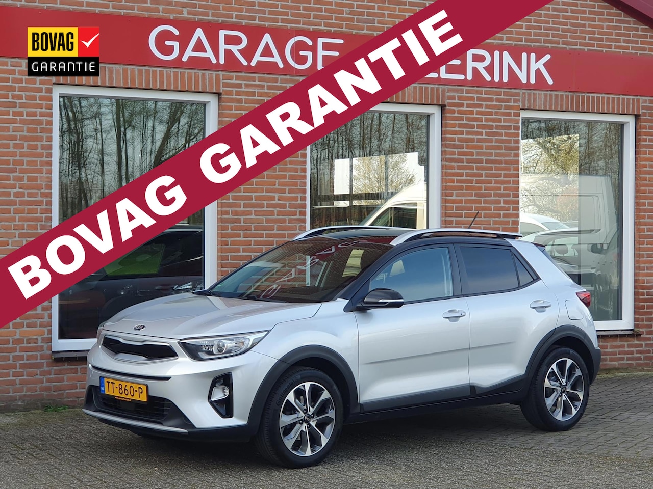 Kia Stonic - 1.0 T-GDi DynamicLine 120PK 5drs clima, cruise, navi, pdc, camera, carplay - AutoWereld.nl