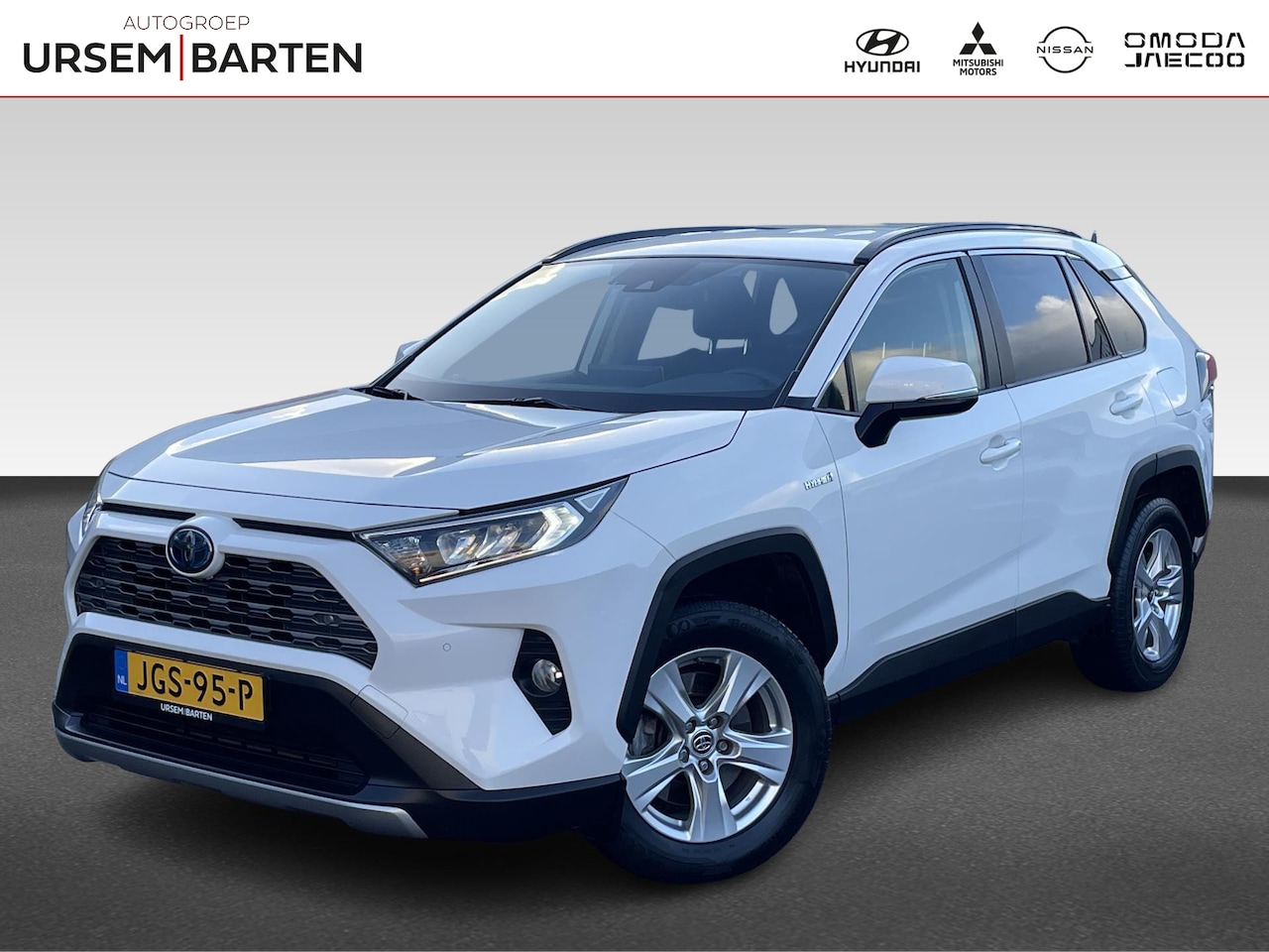 Toyota RAV4 - 2.5 Hybrid AWD Dynamic | navigatie | trekhaak | 1650KG trekgewicht - AutoWereld.nl
