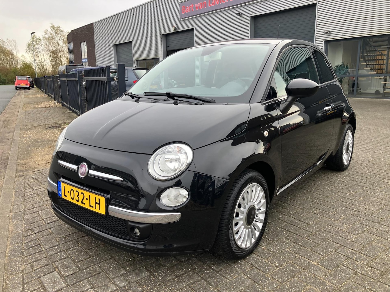 Fiat 500 - 1.2 4-Cil. Lounge AIRCO / PANO / LM VELGEN - AutoWereld.nl