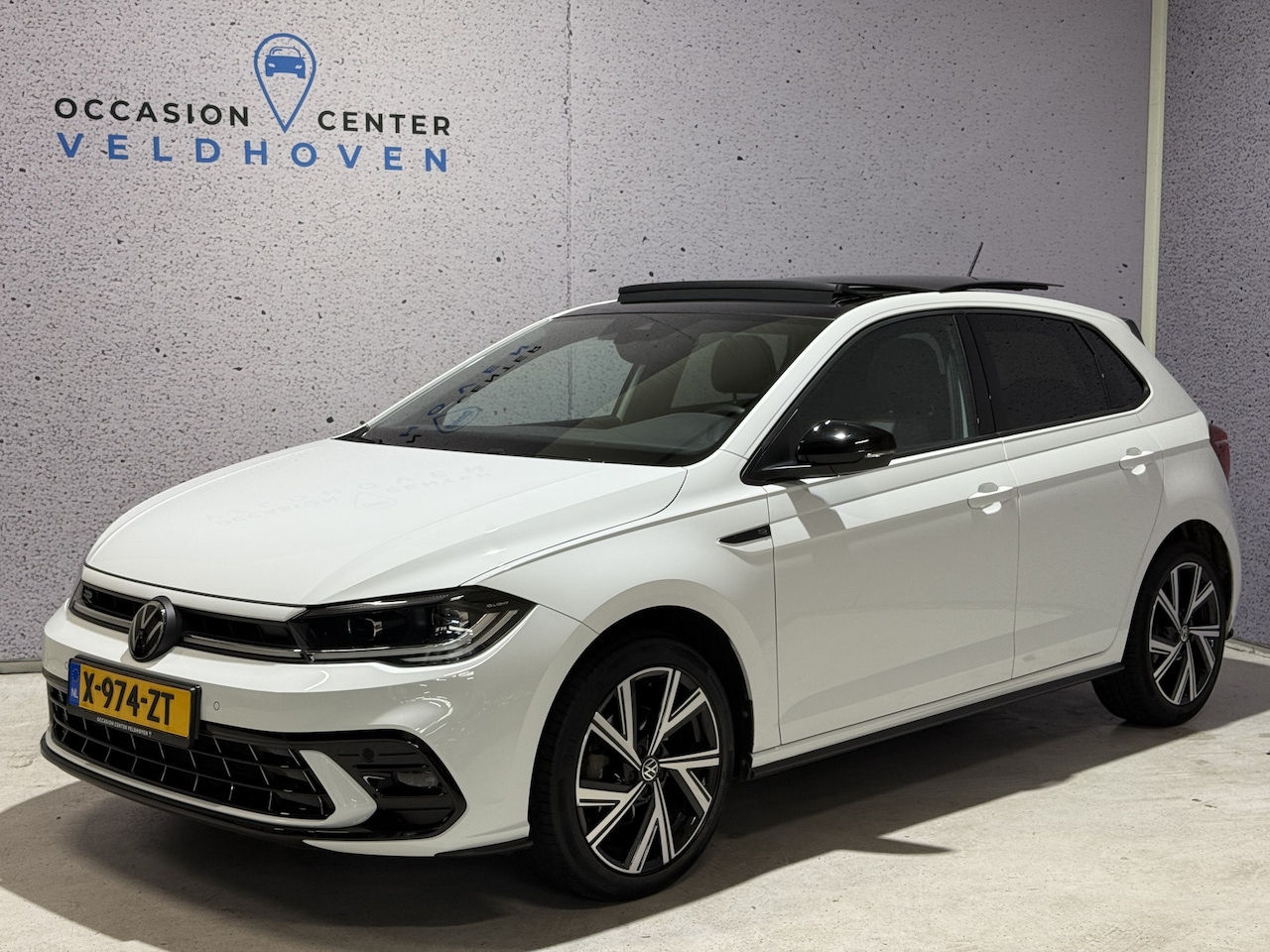 Volkswagen Polo - 1.0 TSI R-Line // LED // SCHUIFDAK // CARPLAY - AutoWereld.nl