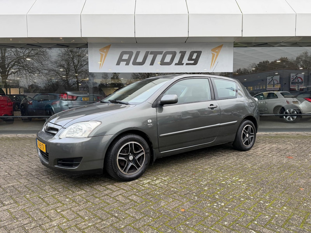 Toyota Corolla - 1.4 VVT-i Terra 1.4 VVT-i Terra - AutoWereld.nl
