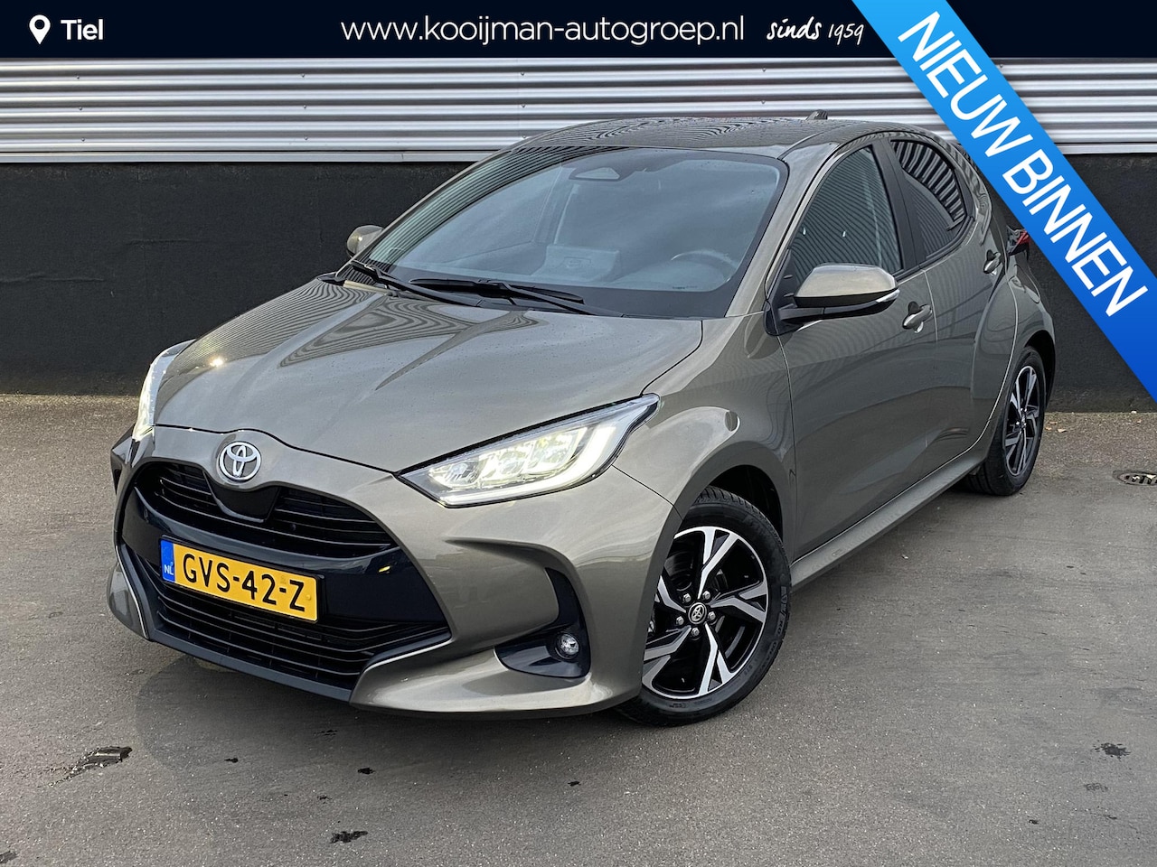 Toyota Yaris - 1.5 Hybrid 115 First Edition Navigatie Apple CarPlay/Android Auto, achteruitrij camera, ad - AutoWereld.nl