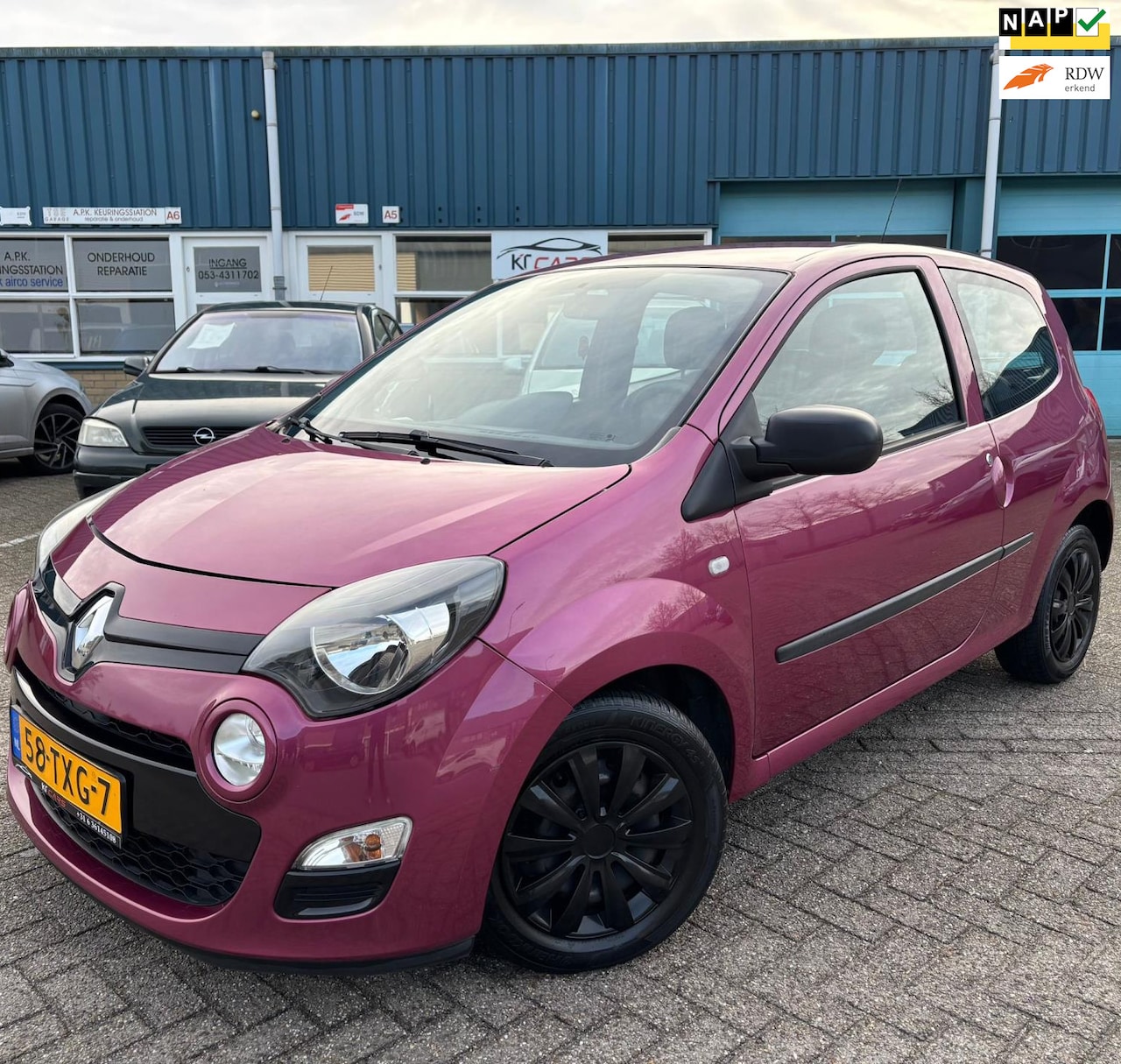 Renault Twingo - 1.2 16V Authentique | Facelift | Lage KM stand NAP | EL Ramen | Radio met Aux | - AutoWereld.nl