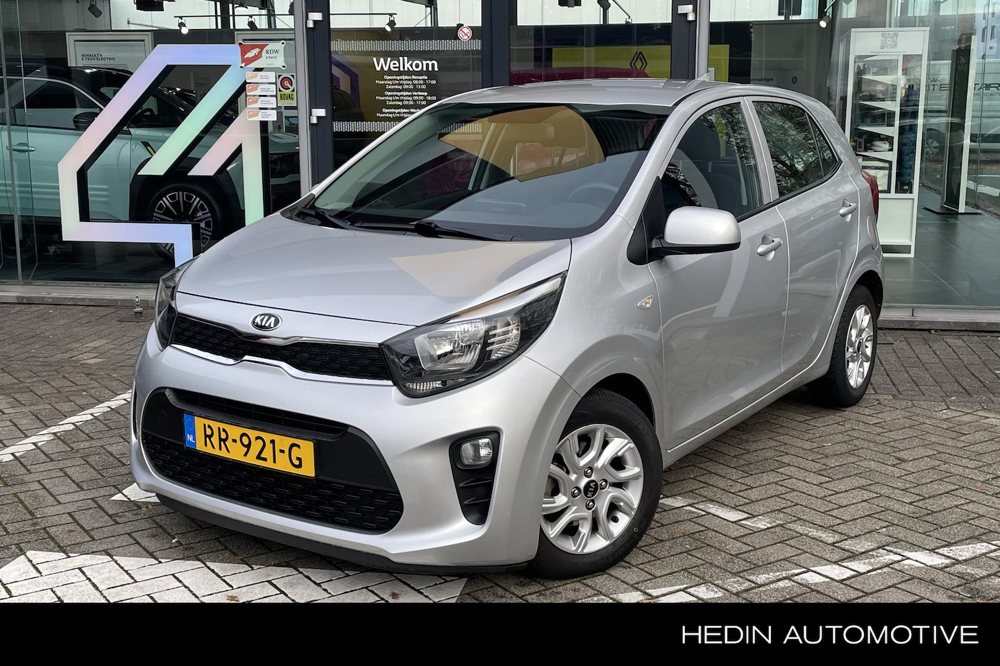 Kia Picanto - 1.0 CVVT ComfortPlusLine Navigator | NAVIGATIE | CAMERA | CARPLAY / ANDROID AUTO | CRUISE - AutoWereld.nl