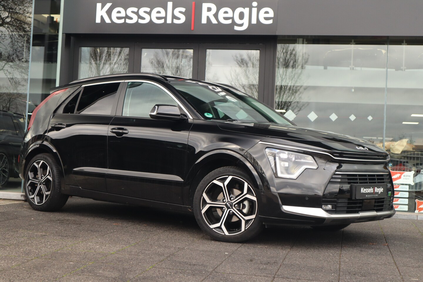 Kia Niro - 1.6 GDi Hybrid ExecutiveLine Pano Memory H&K ACC Keyless Camera Stoelkoeling Bliss - AutoWereld.nl
