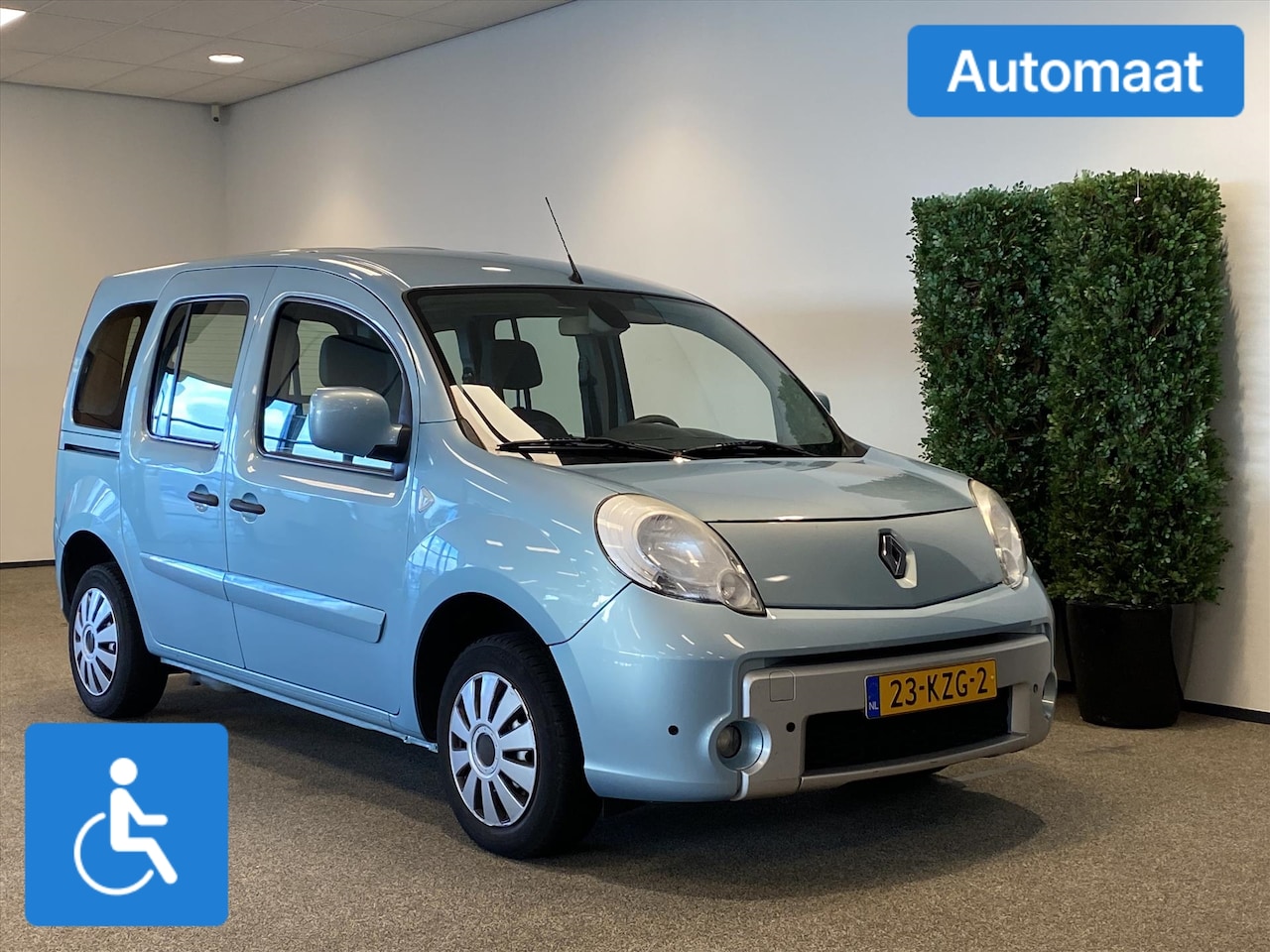 Renault Kangoo - Rolstoelauto Automaat Knielsysteem - AutoWereld.nl
