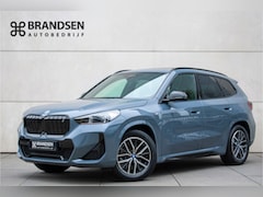 BMW iX1 - xDrive30 Launch Edition 67 kWh -M Sport-Pano-360-Trekhaak-18"-Head up-Keyless
