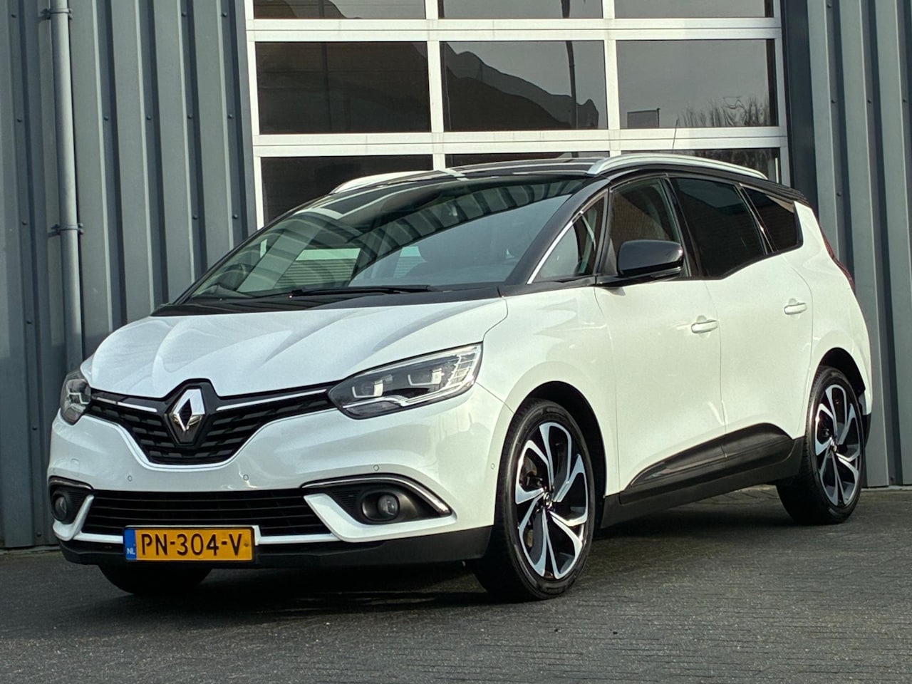 Renault Grand Scénic - 1.2 TCe Bose Clima Camera Panodak Cruisecontrole - AutoWereld.nl