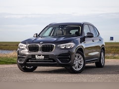 BMW X3 - xDrive30e High Executive BRUIN LEER / PANORAMA DAK / AUTOMAAT / PLUG IN / CARPLAY / STOELV