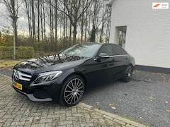 Mercedes-Benz C-klasse - 180 Navi, Cruise, Parkeersensoren, incl. 12m autotrust garantie