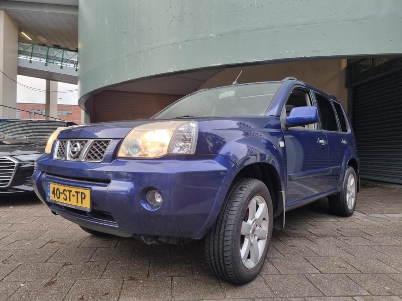 Nissan X-Trail - 2.5 Columbia Style Automaat Pano Airco - AutoWereld.nl