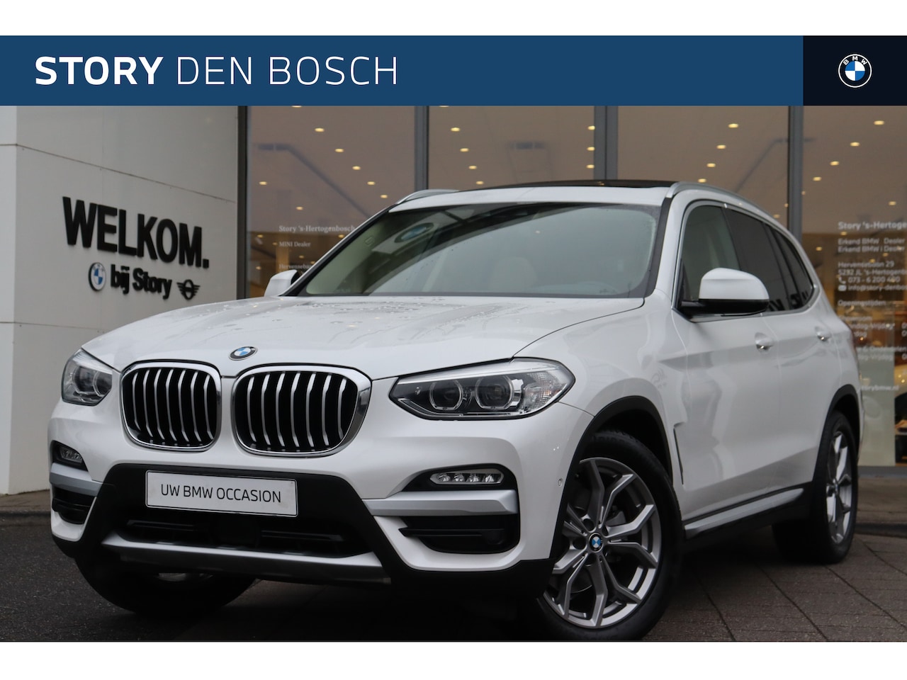 BMW X3 - xDrive20i High Executive xLine Automaat / Panoramadak / Trekhaak / Sportstoelen / Achterui - AutoWereld.nl