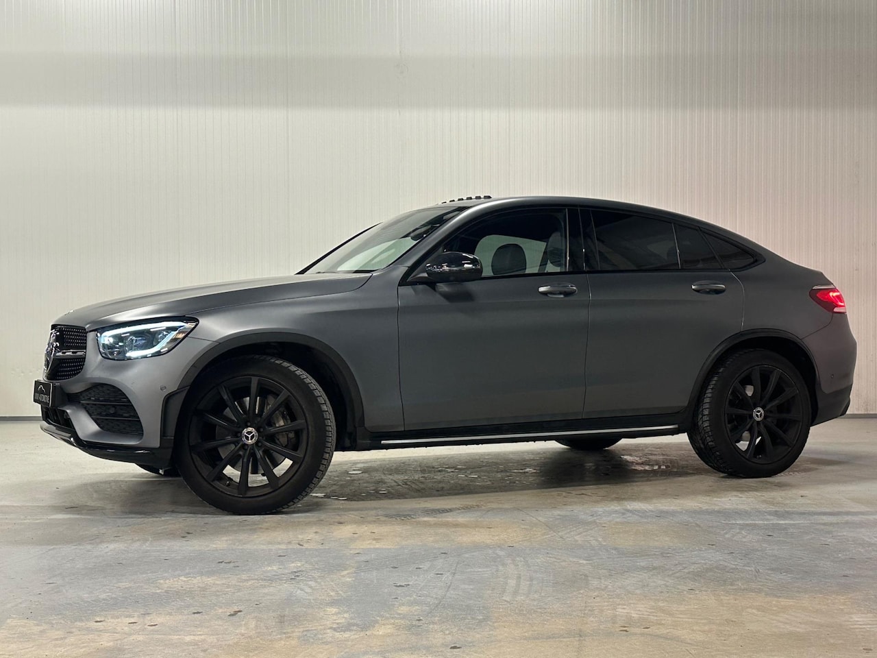 Mercedes-Benz GLC-klasse Coupé - 200 Premium Plus | SCHUIF/ KANTEL | AMG/ NIGHT | 360 CAMERA | BURMESTER - AutoWereld.nl